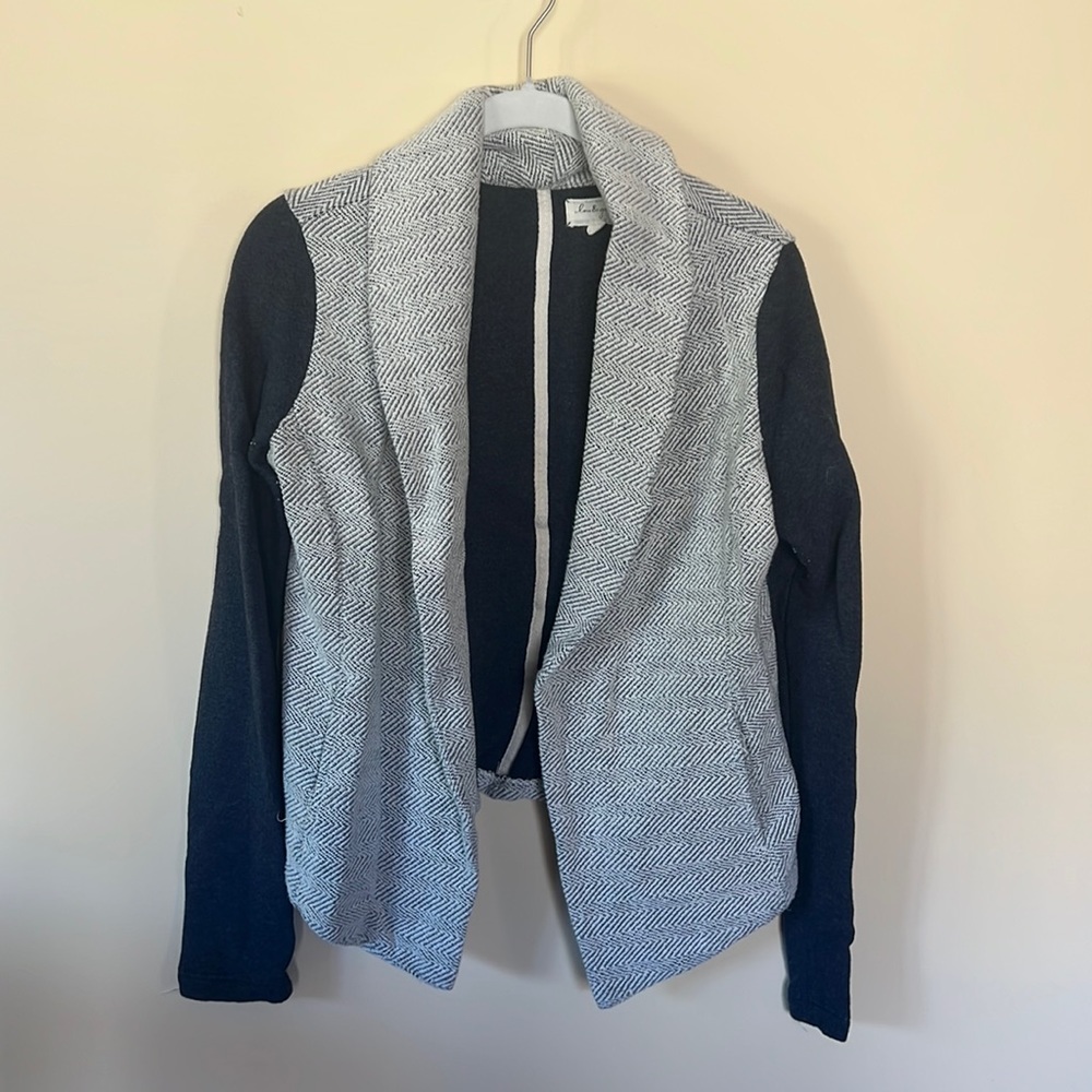 Lou & Grey cardigan, light grey tweed, size small